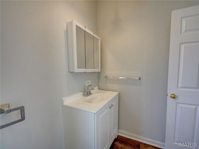 Building Photo - House for Rent in Lemay