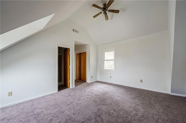 Building Photo - 805 Arbor Hill Dr