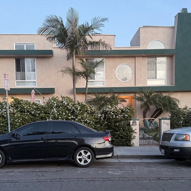 Building Photo - 515 Michigan Ave