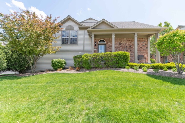 Building Photo - 472 Valentine Way