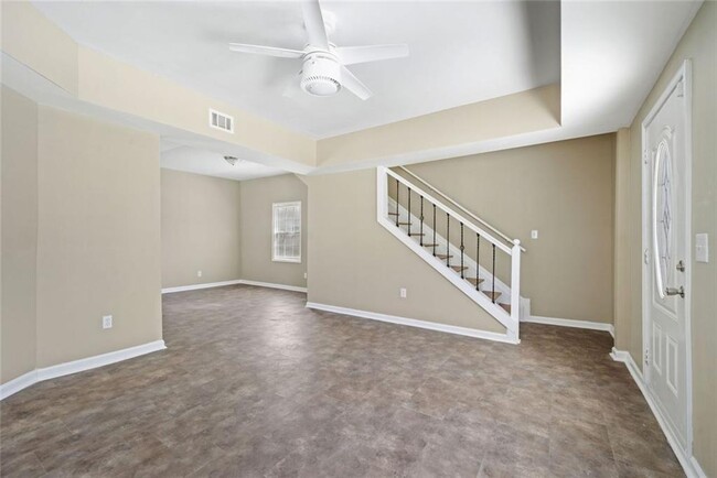 Building Photo - 92 Ormond St SE