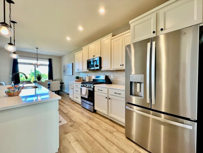 Building Photo - 1825 Archerfield Pl