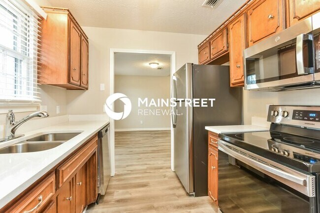 Building Photo - 3 Bedroom Pet-Friendly Home in SMYRNA, TN with Main Street Renewal