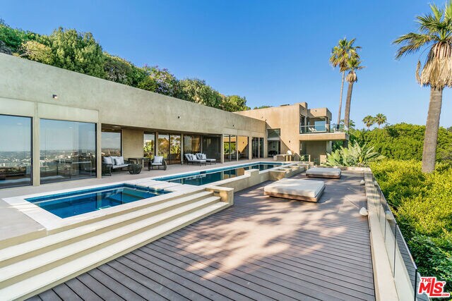 Building Photo - 9115 Cordell Dr