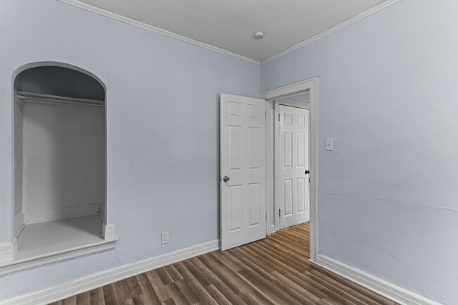 Building Photo - 14814 Sussex St