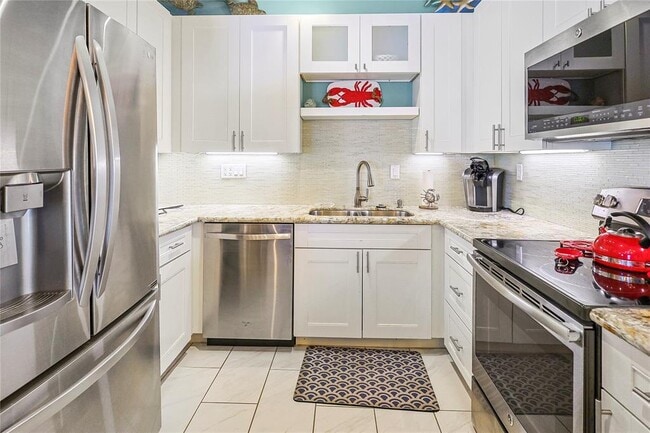 Building Photo - 2611 Avenue Q