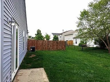 Building Photo - 3411 Summer Breeze Cir