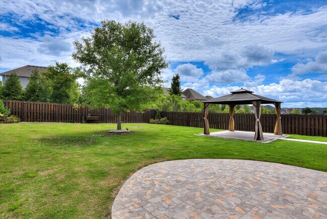 Building Photo - 314 Bella Rose Dr