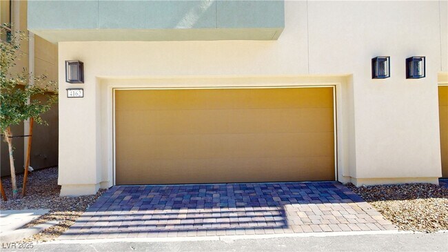 Building Photo - 4162 Yucca Bloom St