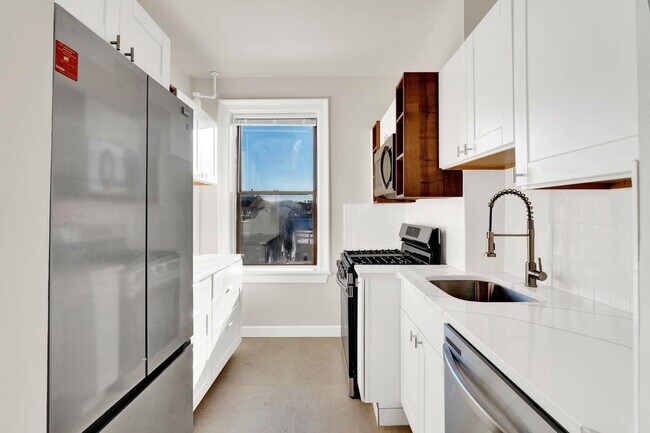 Building Photo - 275 Harrison Ave