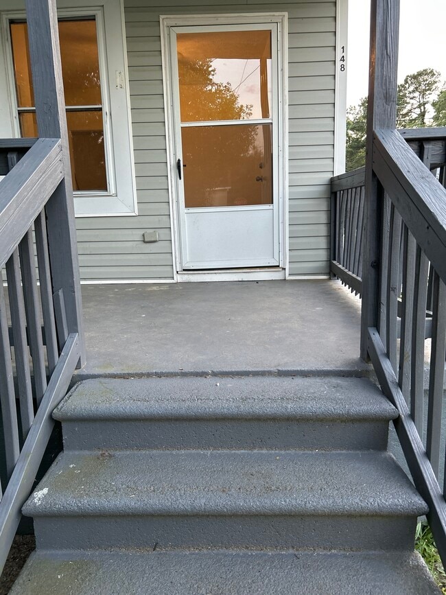 Building Photo - 148 Hannah Pickett First Ave