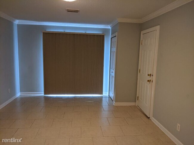 Building Photo - 3 br, 2 bath Condo - 4736 Le Mon Cay Ct