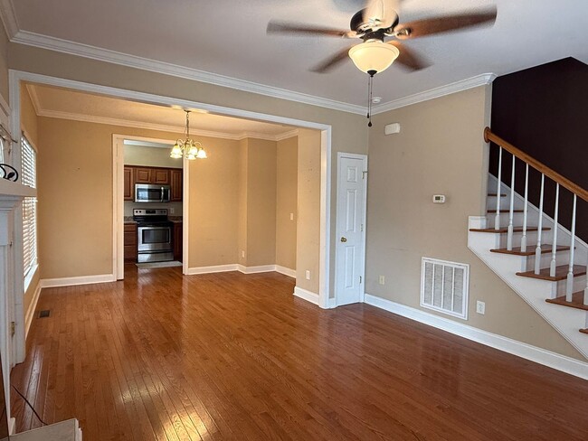 Building Photo - Beautiful Condo located in North Johnson City!
