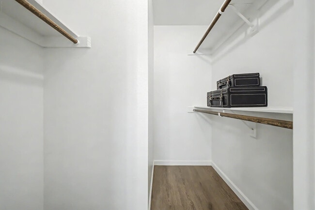 Building Photo - 10141 N 97th Dr