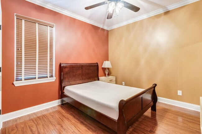 Building Photo - AVAILABLE FOR RENT IN LAFAYETTE!