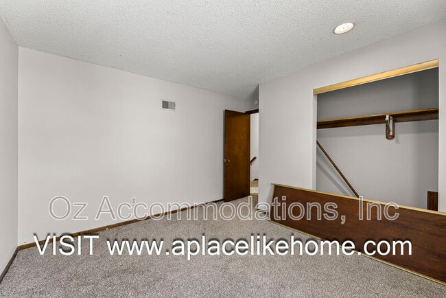 Building Photo - 3141 Eaton St