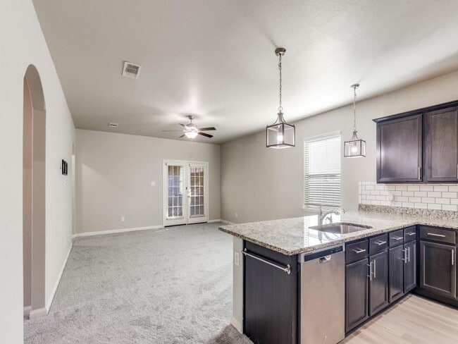 Building Photo - 309 Barrel Cactus Dr