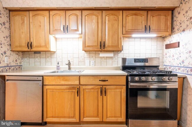 Building Photo - 2597 Carrell Ln