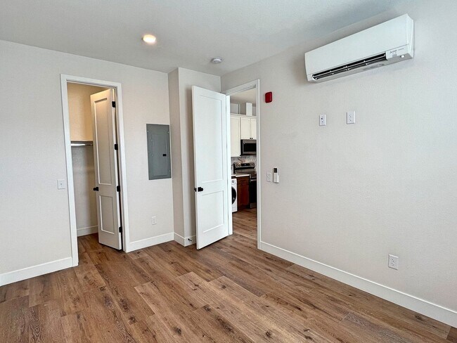 Building Photo - 3327 Tejon St