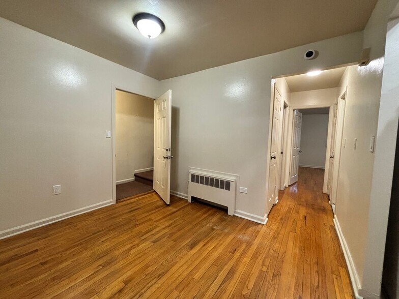 Building Photo - 3802 Barnes Ave