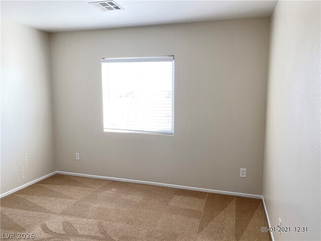 Building Photo - 3409 W Perching Bird Ln