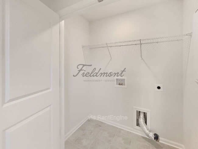 Building Photo - 209 Stammer Ln