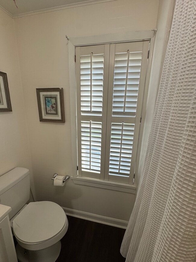 Building Photo - 3 Bedroom 1.5 Bath in Natrona Heights!