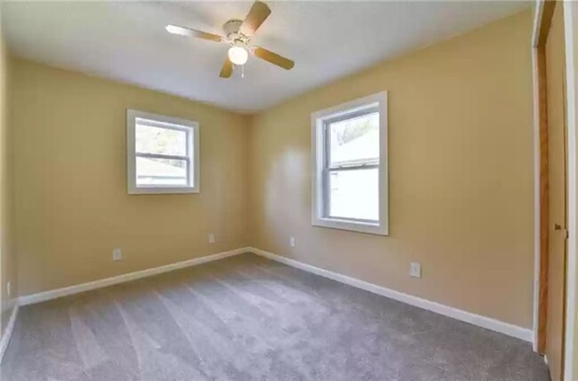 Building Photo - 3 Bedrooms, 1 Bathroom Single Family Home ...