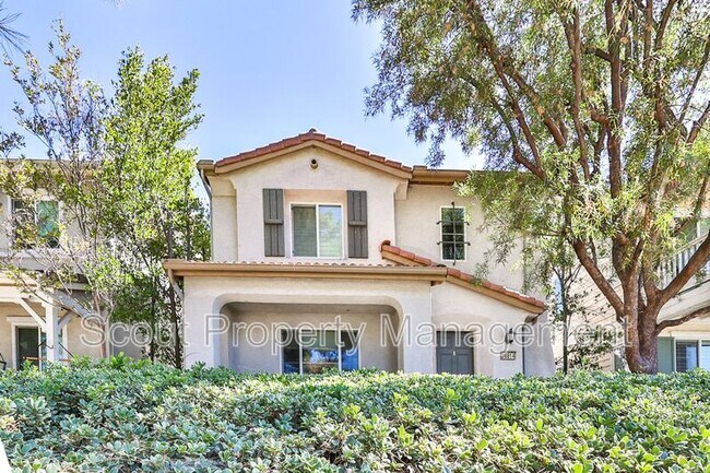 Building Photo - 28814 S Lake Dr