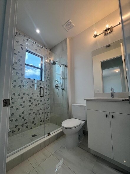 Building Photo - 12526 Solana Bay Cir