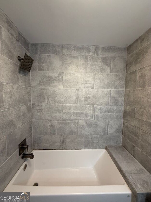 Building Photo - 133 McGill Park Ave NE