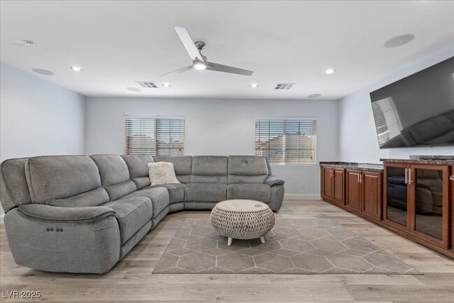 Building Photo - 10902 Fintry Hills St