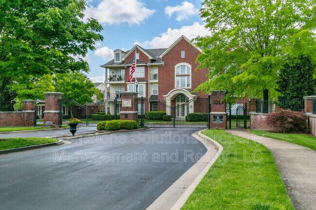 Building Photo - 3201 Aspen Grove Dr