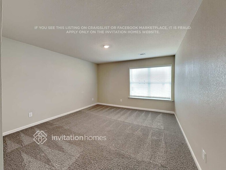 Building Photo - 204 Oliver Dr