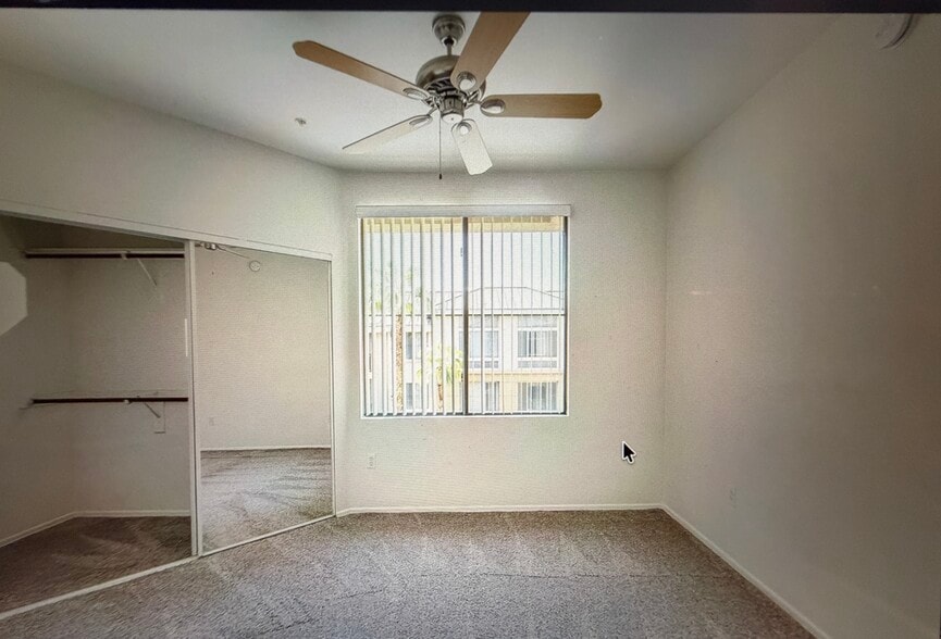 Bedroom #1 Cont'd - 1701 E Colter St