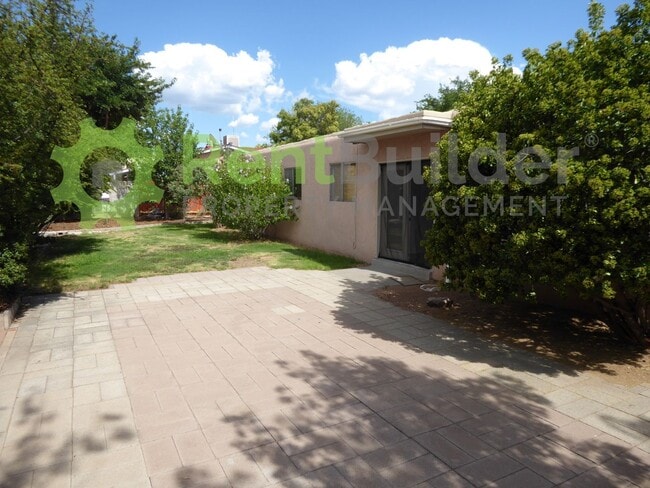 Building Photo - SCHEDULE YOUR SHOWING TODAY