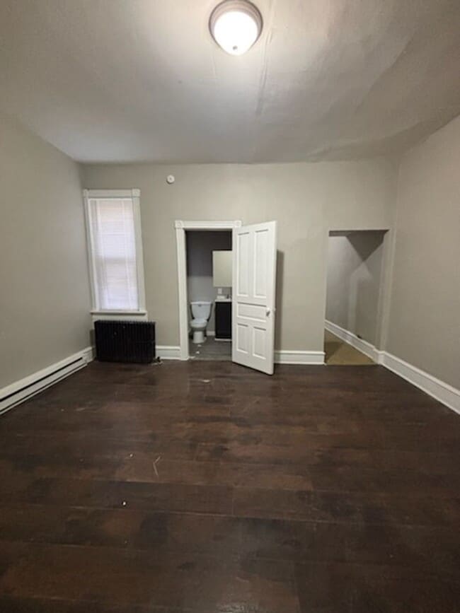 Building Photo - 3258 Frankford Ave