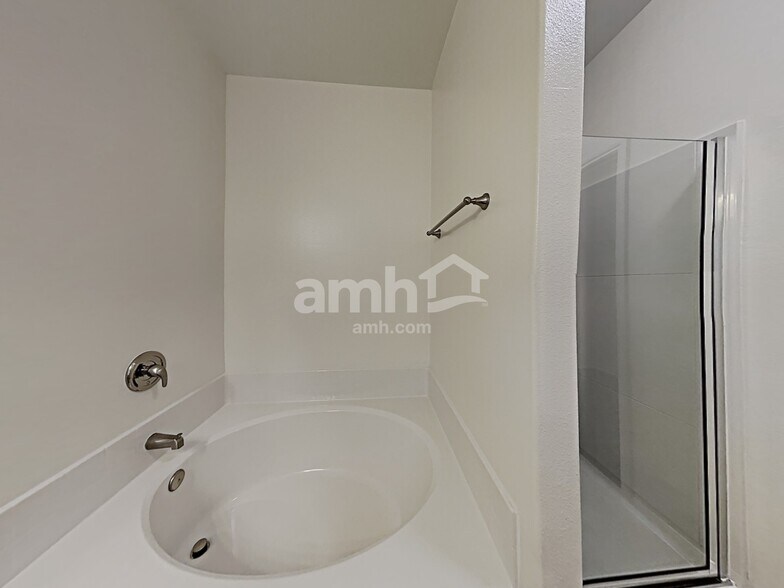 Building Photo - 22510 Mount Echo Dr