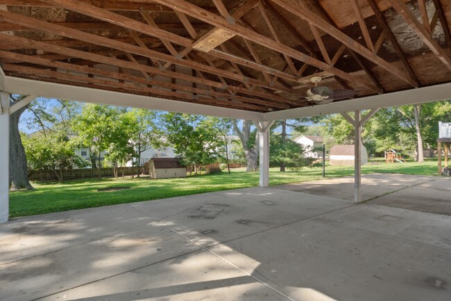 Building Photo - 926 Barbara Ann Ln
