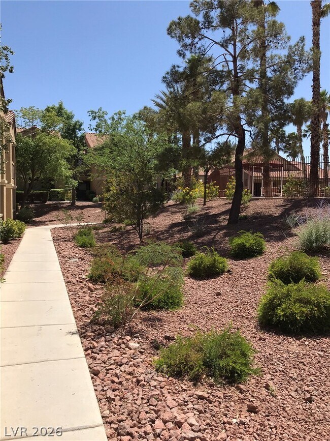 Building Photo - 2300 E Silverado Ranch Blvd