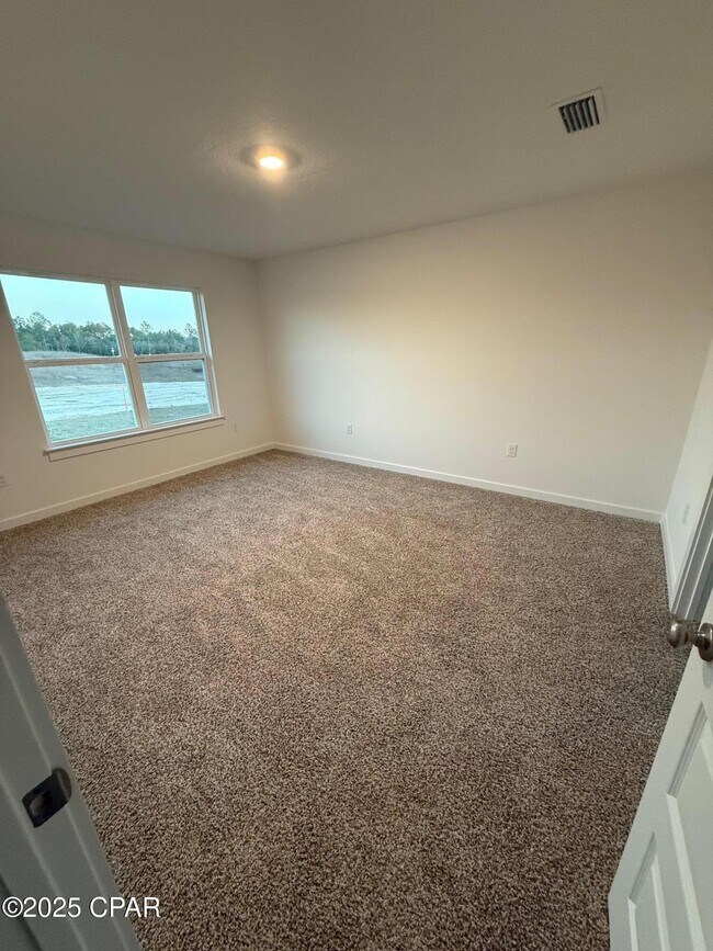 Building Photo - 135 Dockside Rd