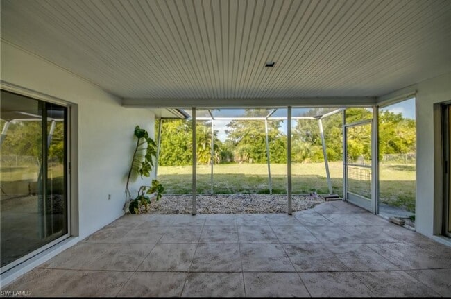 Building Photo - 4108 SE 8th Ave