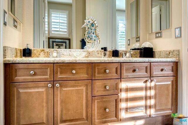 Building Photo - 250 Via San Lucia