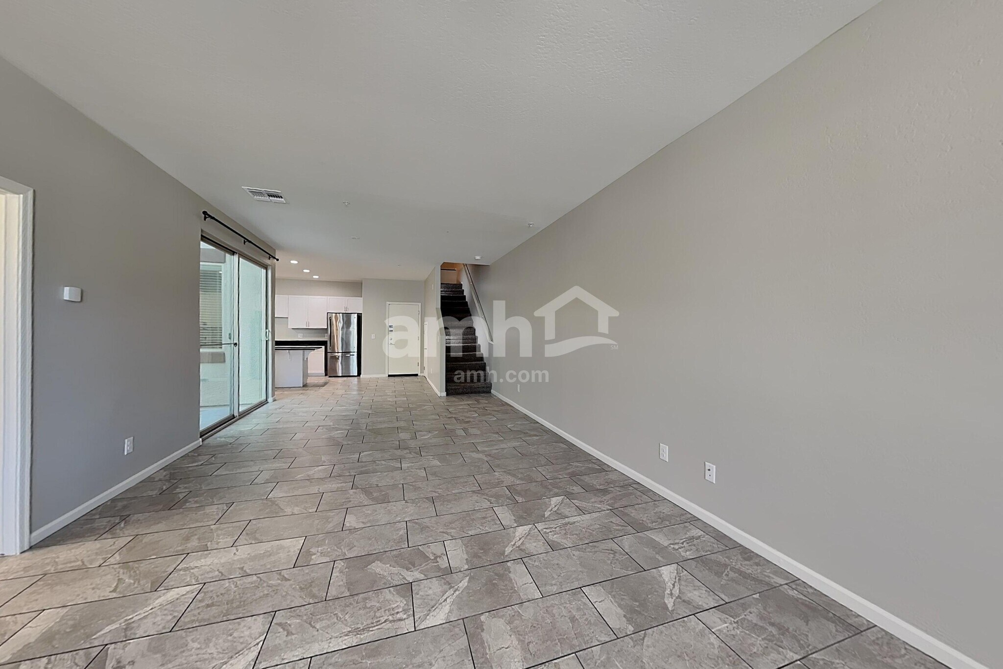 Building Photo - 20785 W Thomas Rd