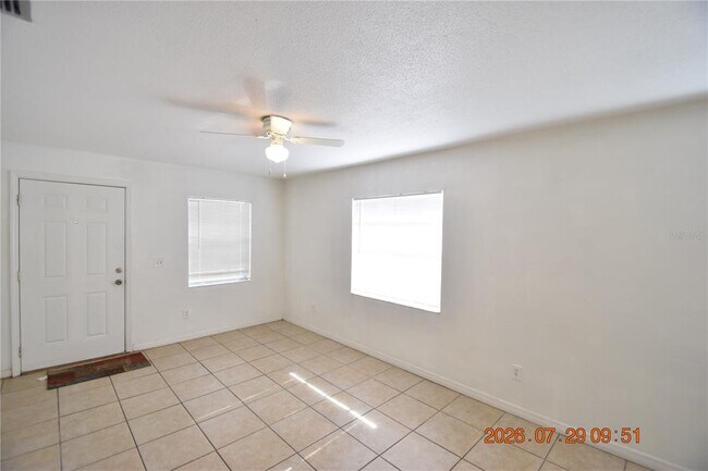 Building Photo - 411 Big Cedar Way