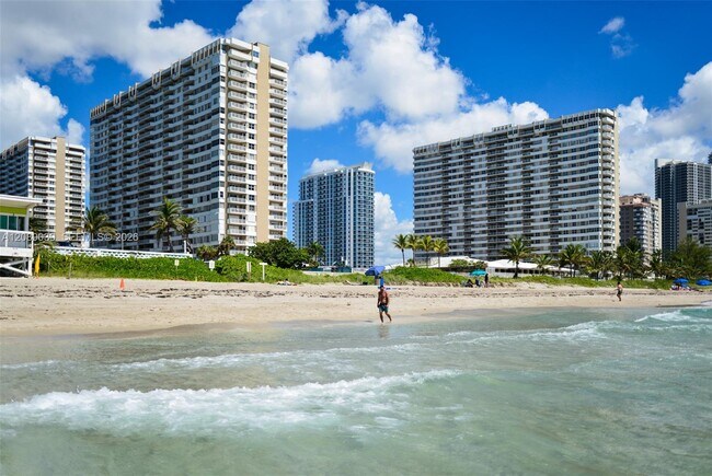 Building Photo - 1980 S Ocean Dr
