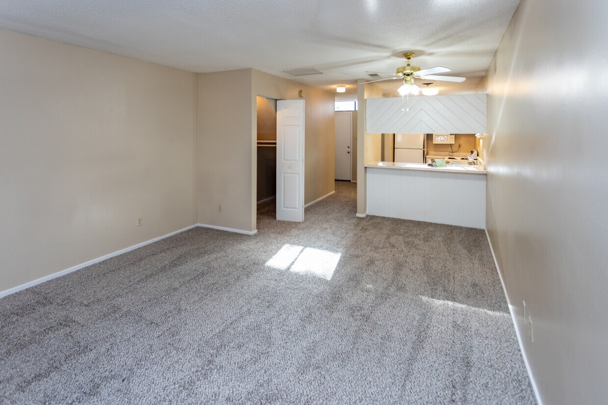 Cross Creek Apartments Knoxville
