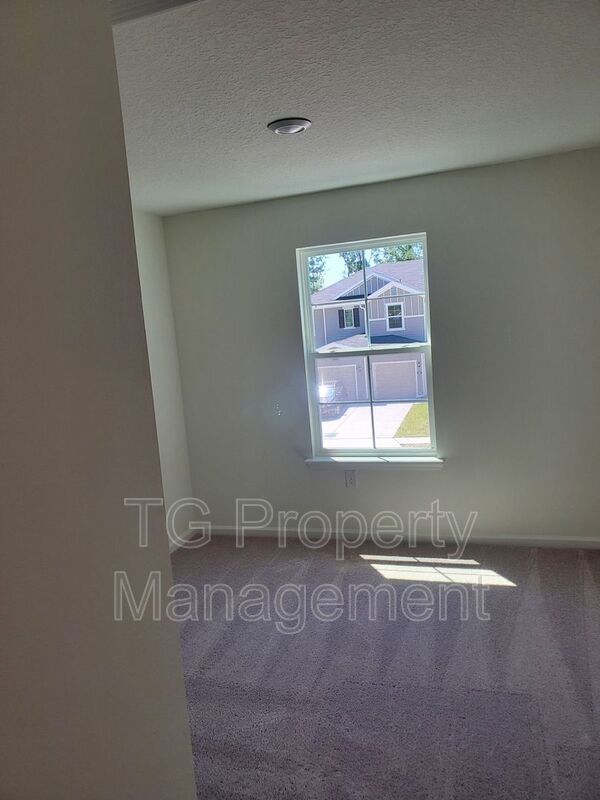 Building Photo - 270 Mustard Hl Ct