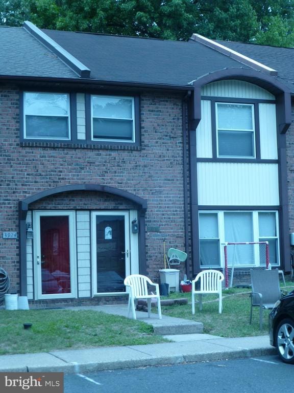 Building Photo - 3926 Wrexham Ct