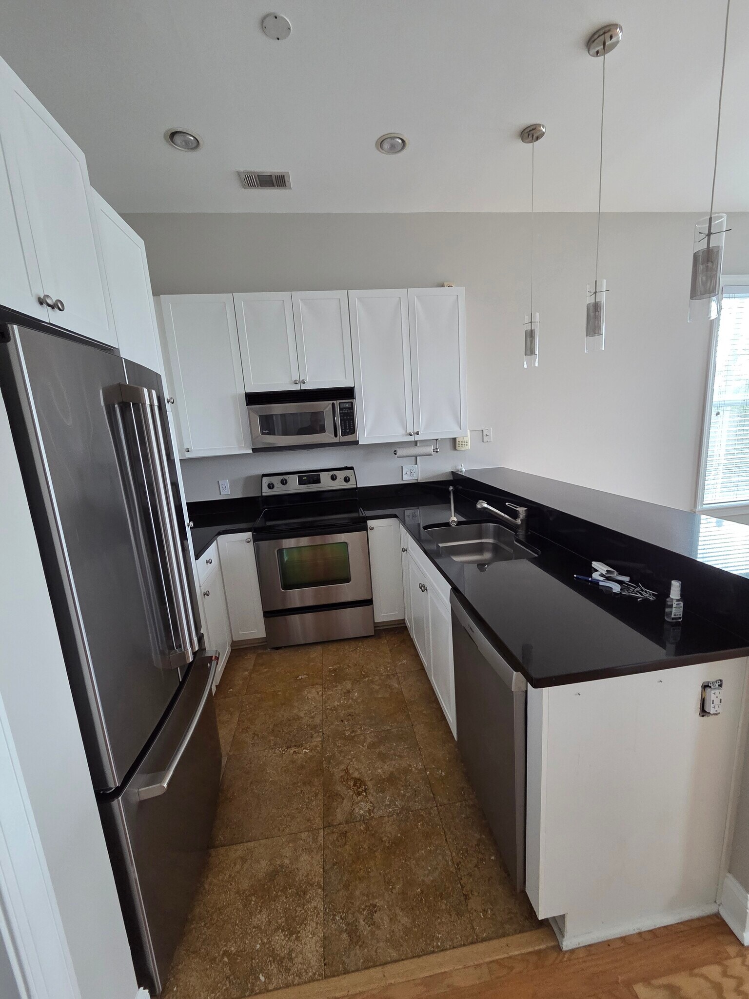 Kitchen - 302 Lorch St